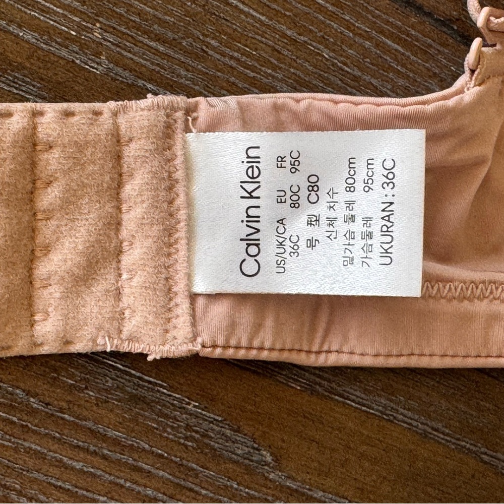 Calvin Klein Light Pink Bra - Picture 9 of 10
